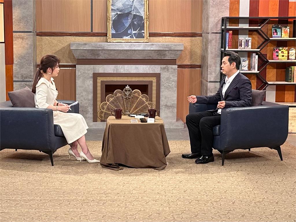 獨／iPhone摺疊機問世倒數！M.Queen膜法女王執行長：「超薄玻璃」成關鍵