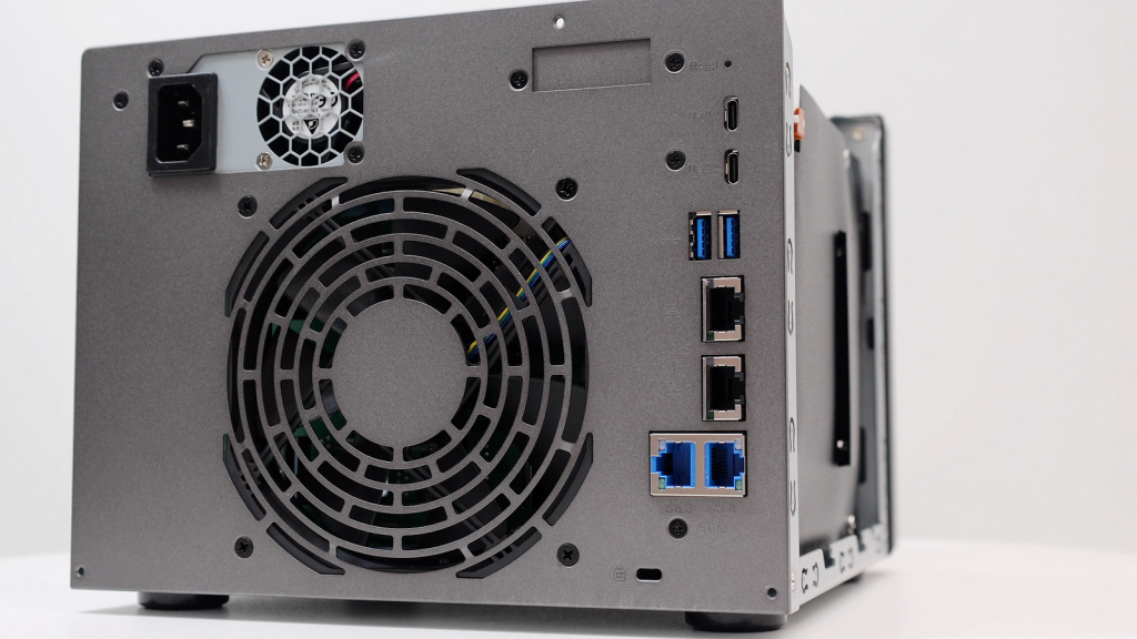 高階 NAS 作為影音剪輯外接可行嗎?ASUSTOR AS68與Samsung SSD搭配出10GbE 高速 All Flash NAS