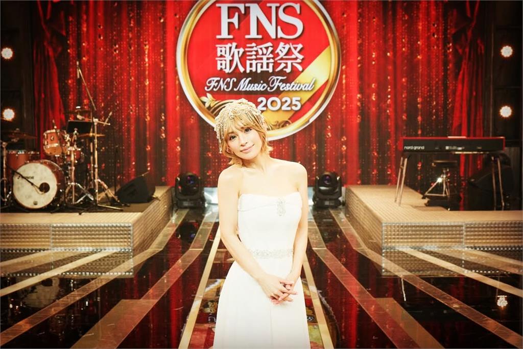 濱崎步「上海空氣演唱會」遭中國狂燒！返日辣穿戰袍「霸氣嗆1句」帥暈粉