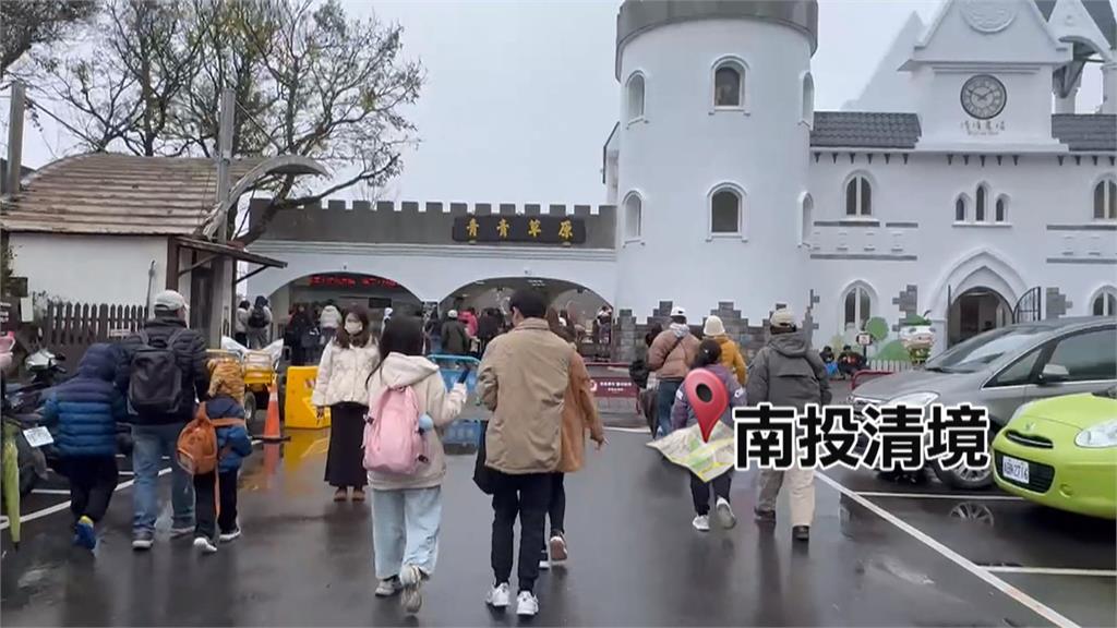 過年走春人流多！中部樂園湧人潮　細雨澆不熄民眾興致