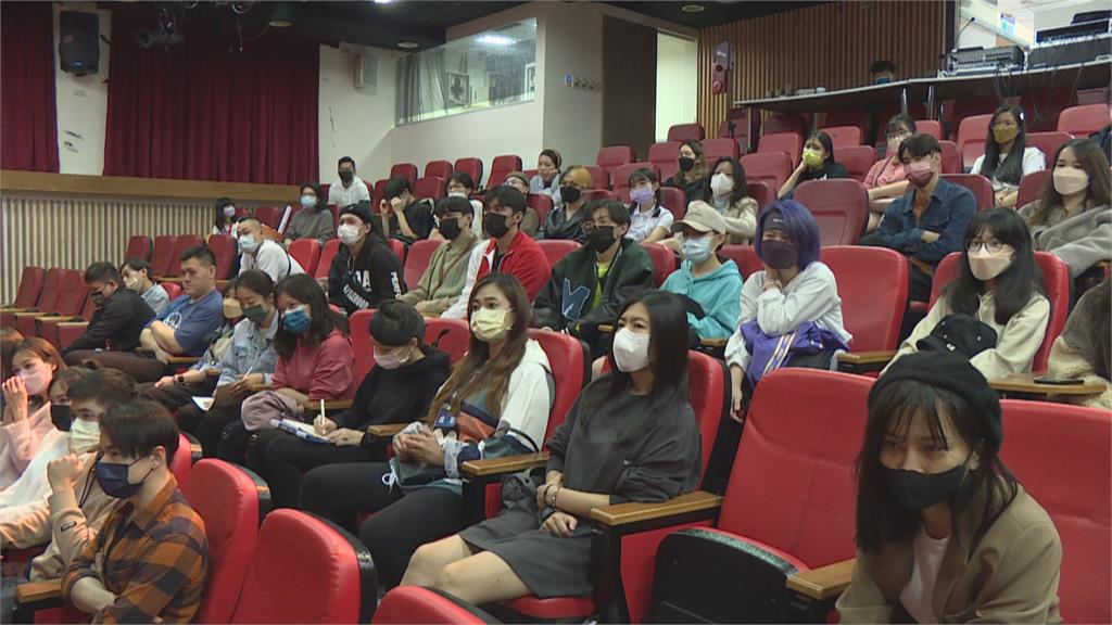 白家綺斜槓當老師 明星養成訓練班曝光秘訣