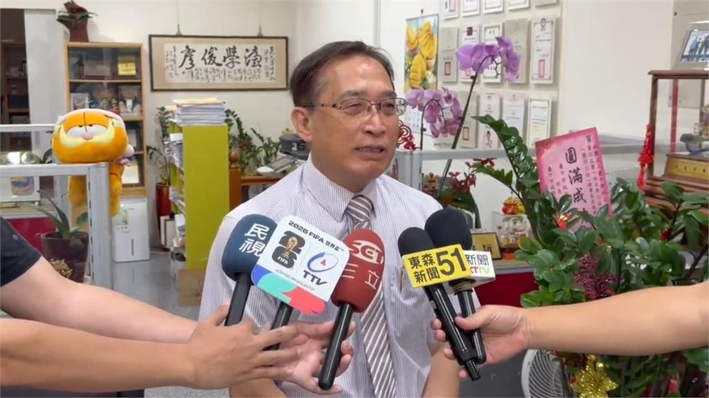 快新聞／又失控！悍女再鬧台中地院　嗆「打全世界律師巴掌」遭法警上銬