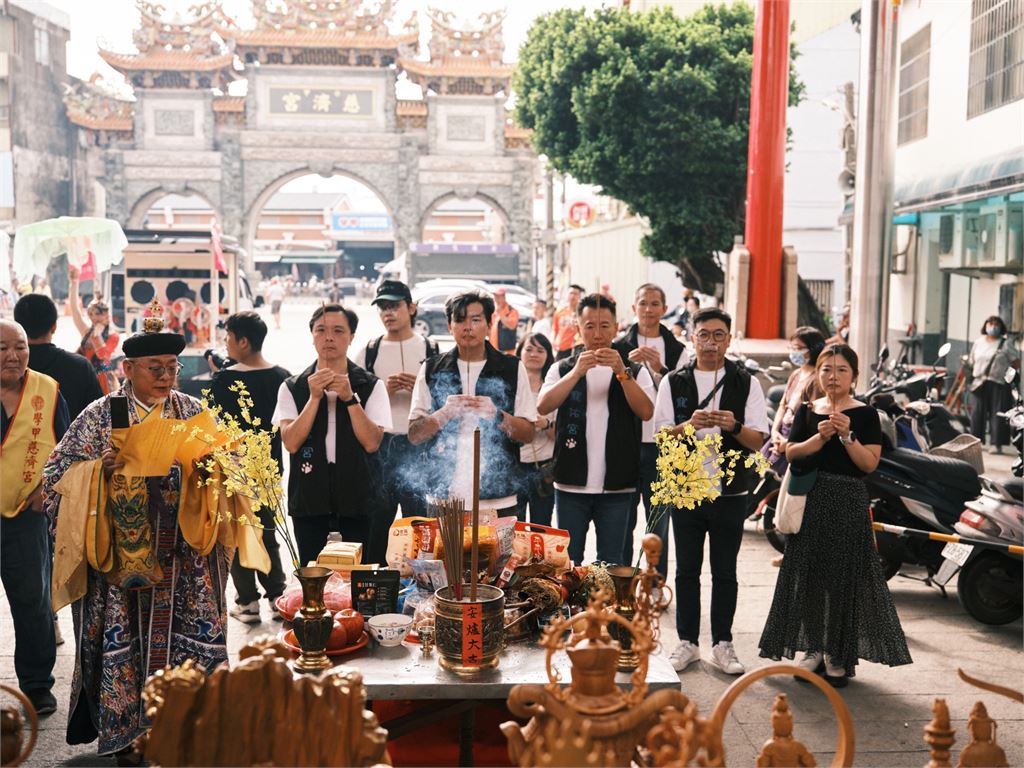 寵佑宮老闆是誰？從愛犬離世到保生大帝感應　他發願替毛孩蓋百年宮廟