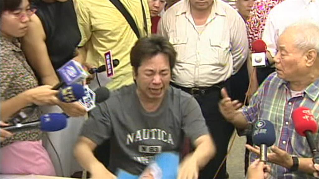 曹西平猝逝！　「三哥」趕回台強調兄弟情份都在