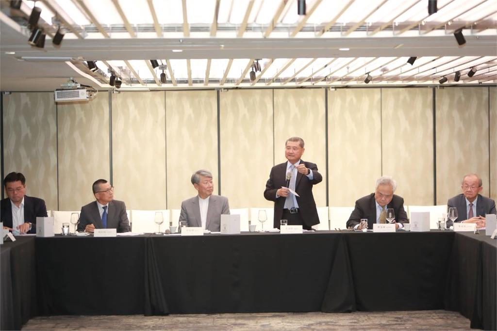 快新聞/電電公會邀準經長交流 郭智輝曝新政府計畫:降低海外布局障礙加速台商布局
