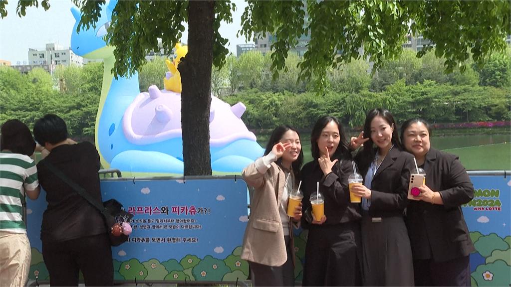 南韓「寶可夢小鎮」活動開跑　16公尺高「寶可夢氣球」遊湖
