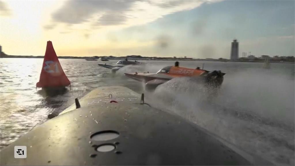 新電動水翼艇賽登場　1水上飆速可破百公里又兼具環保