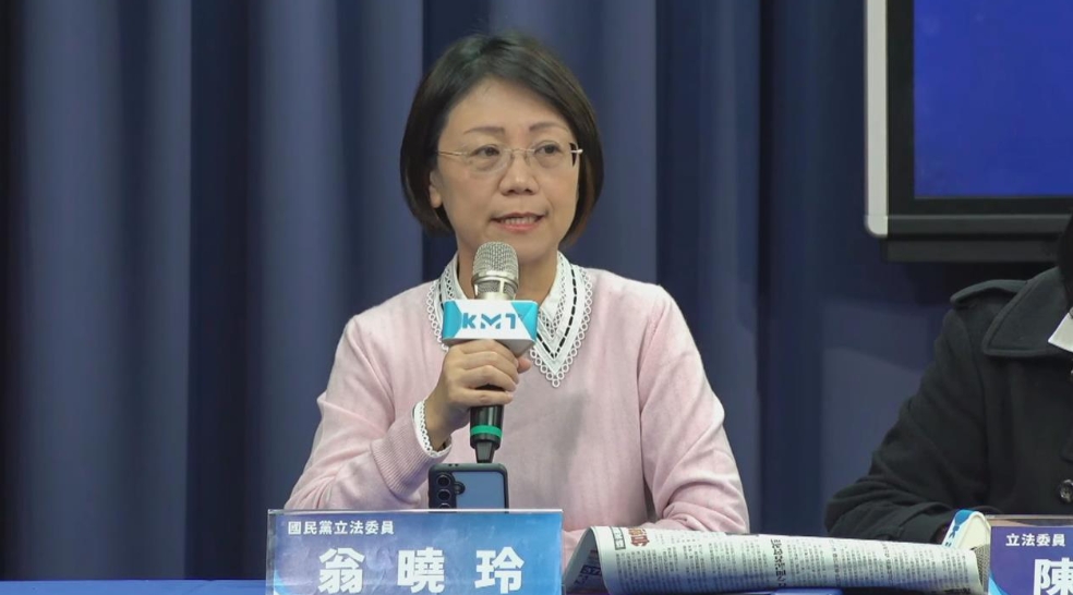 快新聞／蔣萬安麻煩大了！被問這題急忙快閃　綠委怒轟「投蔣就是投翁曉玲」