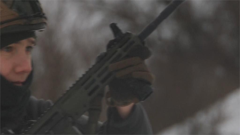 俄持續空襲基輔等地釀15死60傷　烏克蘭企業家組4萬人軍團抗俄