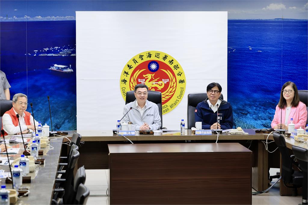 快新聞／陪同卓揆視察興達港海巡基地碼頭　陳其邁：感謝給予地方最大協助