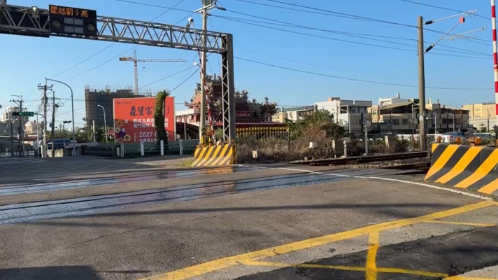 台中男子偷避震器插鐵軌 險害普悠瑪出軌翻車判刑兩年