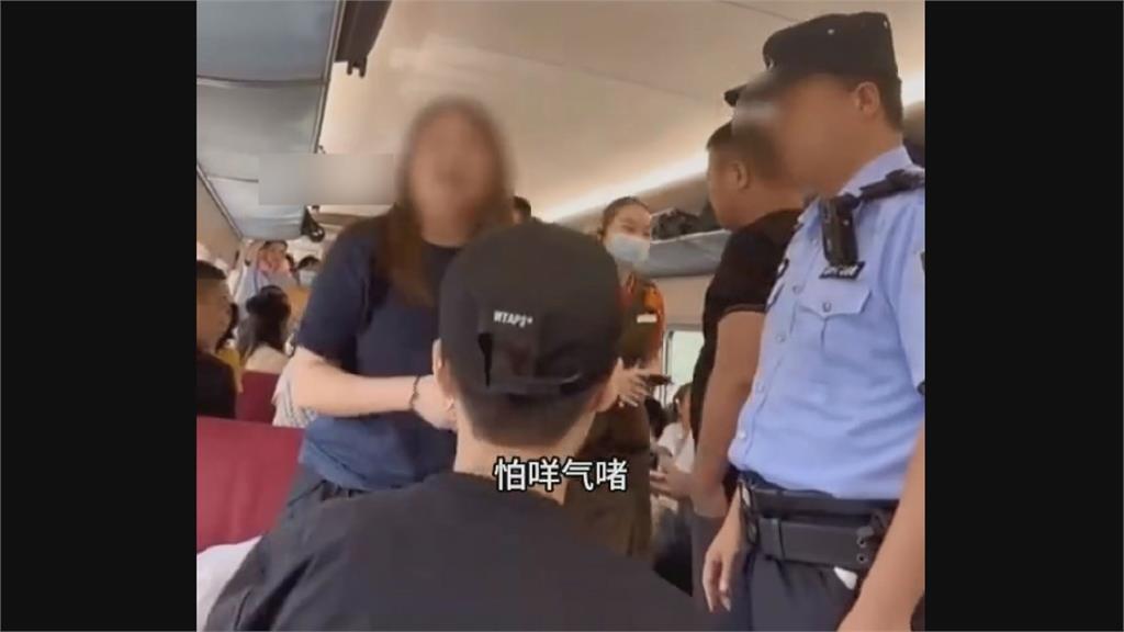 搭高鐵用包佔空位！中國女鴨霸不讓座　警方到場竟自稱：對人過敏