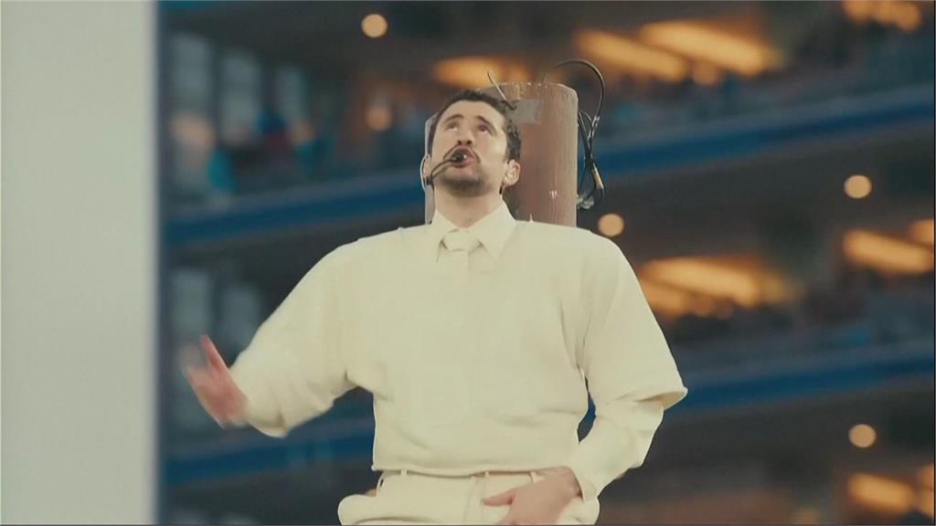 「壞痞兔」超級盃中場秀開唱　川普怒批：史上最糟糕表演