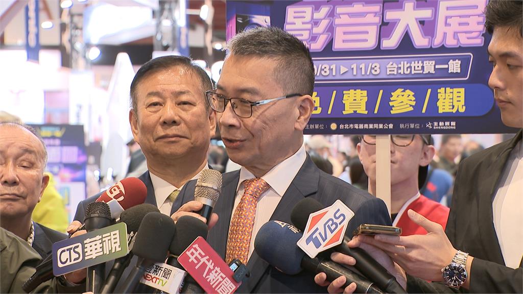 鄭麗文稱「普丁非獨裁者」 徐國勇:推翻國際三觀