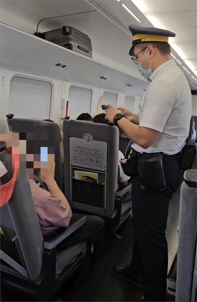 老翁搭台鐵「冷氣太冷怕感冒」求調溫遭拒!下秒竟痛罵列車長「垃圾」