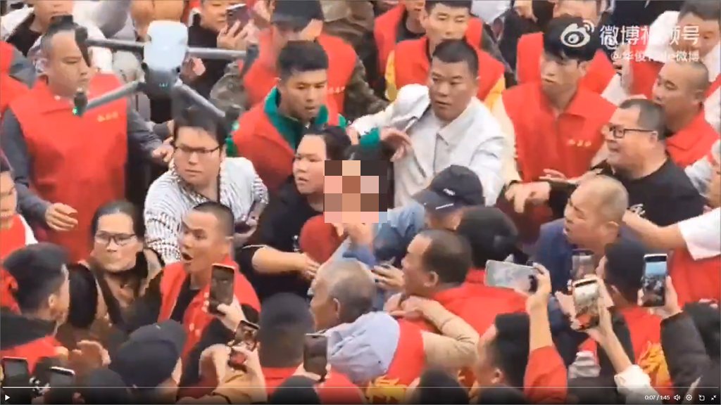 媽祖遶境遭富商介入「花45萬強換乩童」！神明火大「連給8陰筊」1詭象超毛