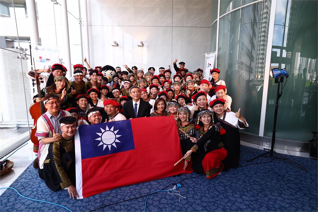 快新聞/無懼中國蠻橫打壓!高雄尼布恩合唱團東京摘金 全場高喊台灣