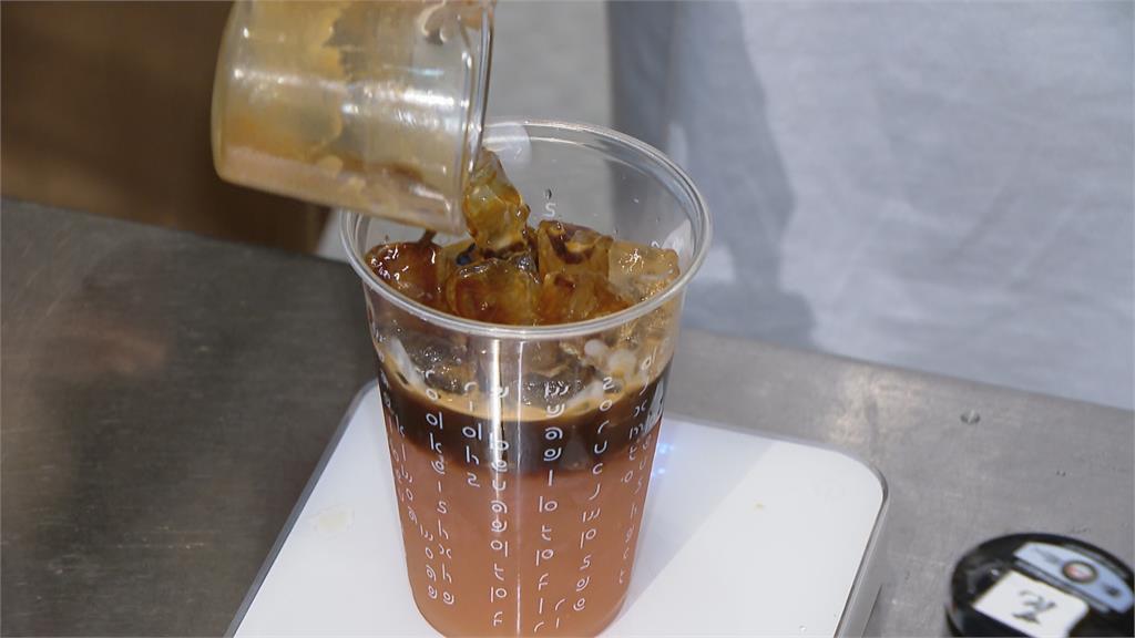 研發「花椒糖漿」搭葡萄柚汁　加入咖啡增添果香  