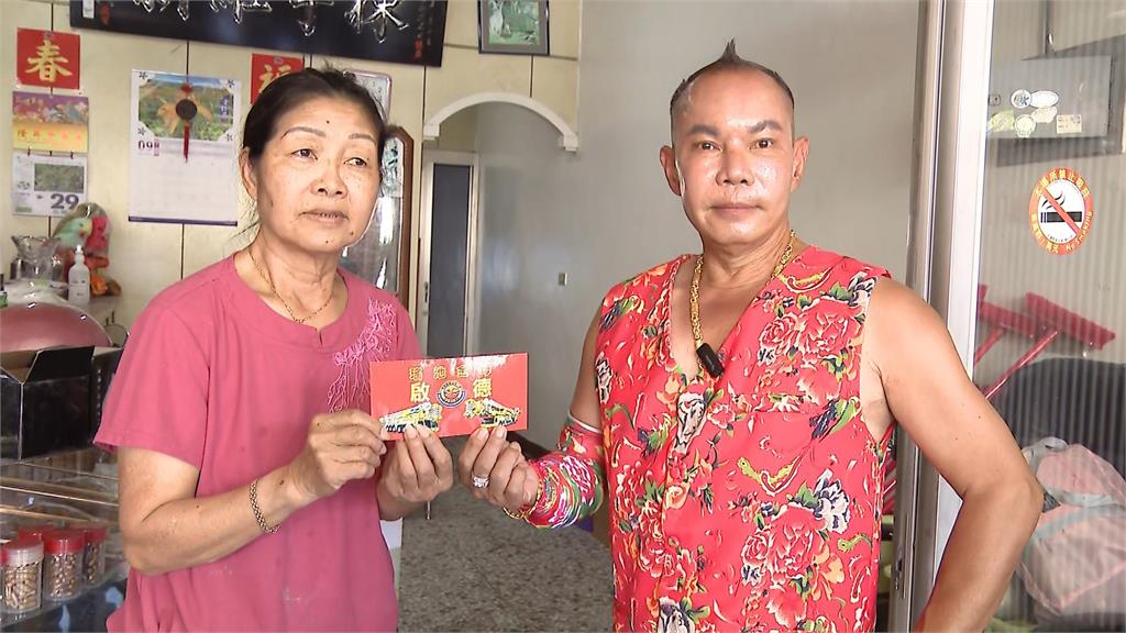 太扯! 被酸民"嗆作秀" 吊車大王胡漢龑親送物資到災區