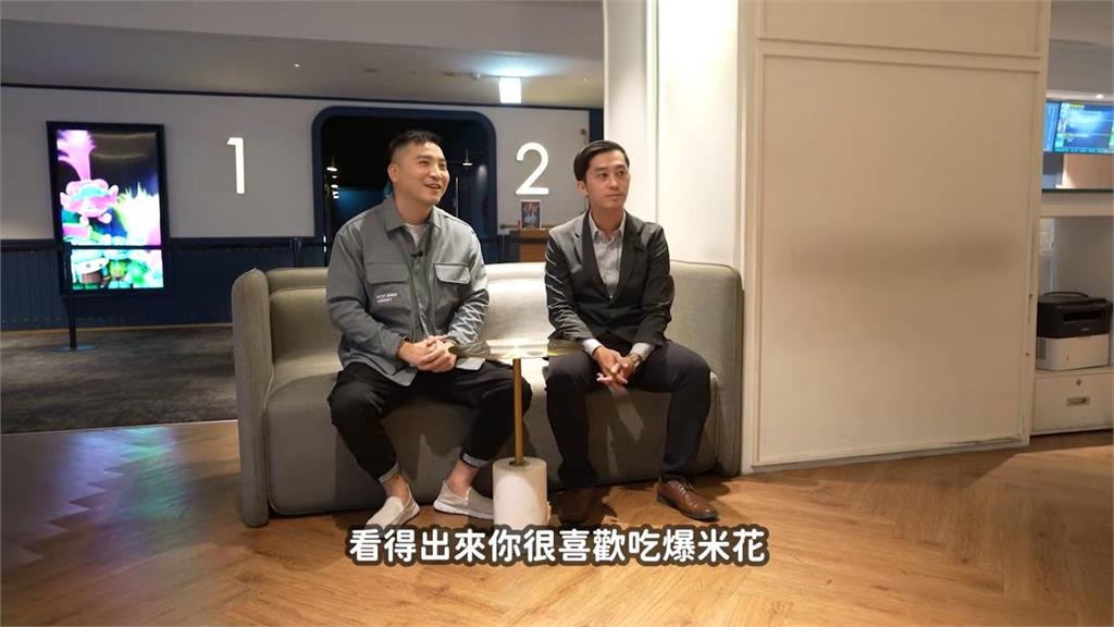 遭控爆米花吐地!谷阿莫忐忑急調監視器 影城說話了...真相卻笑翻網友