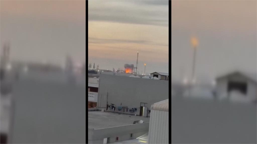 300艘油輪困荷姆茲海峽　油價飆漲川普喊話：減緩石油壓力