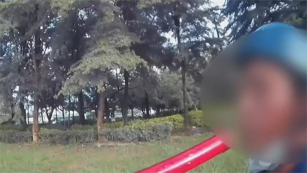 騎士堅持喝不明液體拒酒測 聽到要扣車突抓狂與警爆拉扯