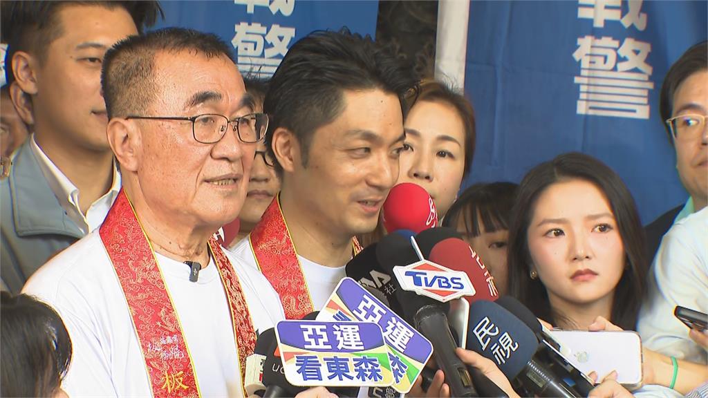 快新聞／蔣萬安被大爆破了！李四川讚背稿「一字不漏」臉超尬　沈伯洋這樣說