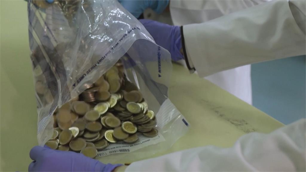 東南歐科索沃「假幣猖獗」　當局查扣逾3萬枚2元假硬幣