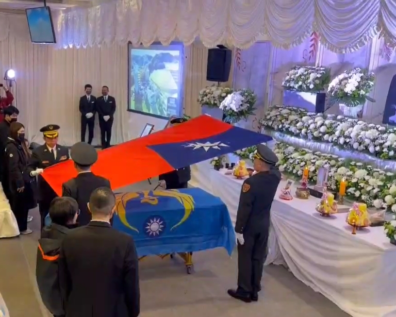 快新聞/勇消詹能傑今公祭!同仁悲喊「一路好走」劉世芳:已完成入祀忠烈祠