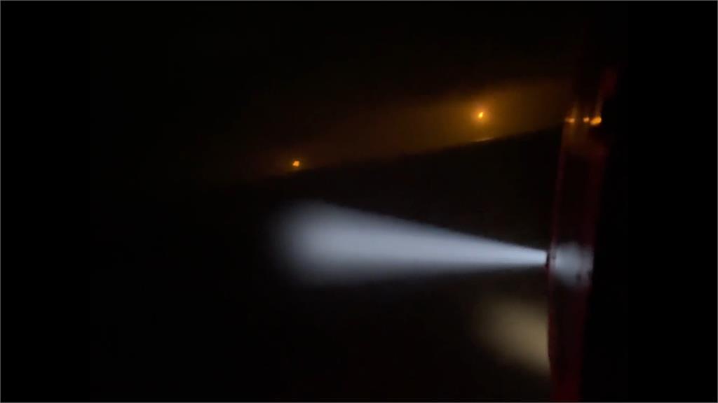 飛官辛柏毅曾三度呼叫跳傘！　石梯坪鏡頭君捕捉火光墜落畫面8秒後光點消失