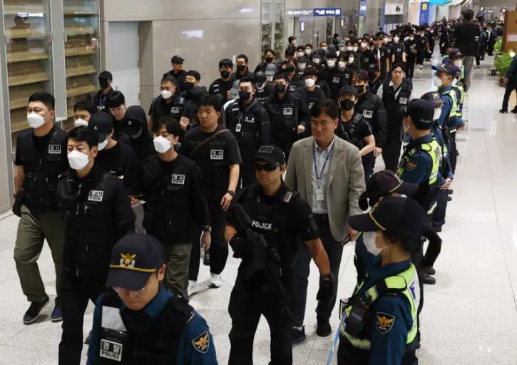 韓女赴柬埔寨應徵翻譯遭同胞出賣!慘淪「脫衣主播」靠1照片奇蹟獲救