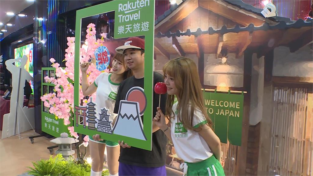 旅遊品牌推日本旅遊折扣 棒球場設攤邀啦啦隊站台