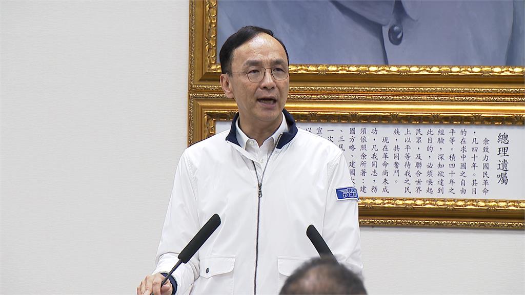 朱立倫批綠營「希特勒」拒道歉!波蘭YTR挖「蔣家黑歷史」曝他:當過納粹兵