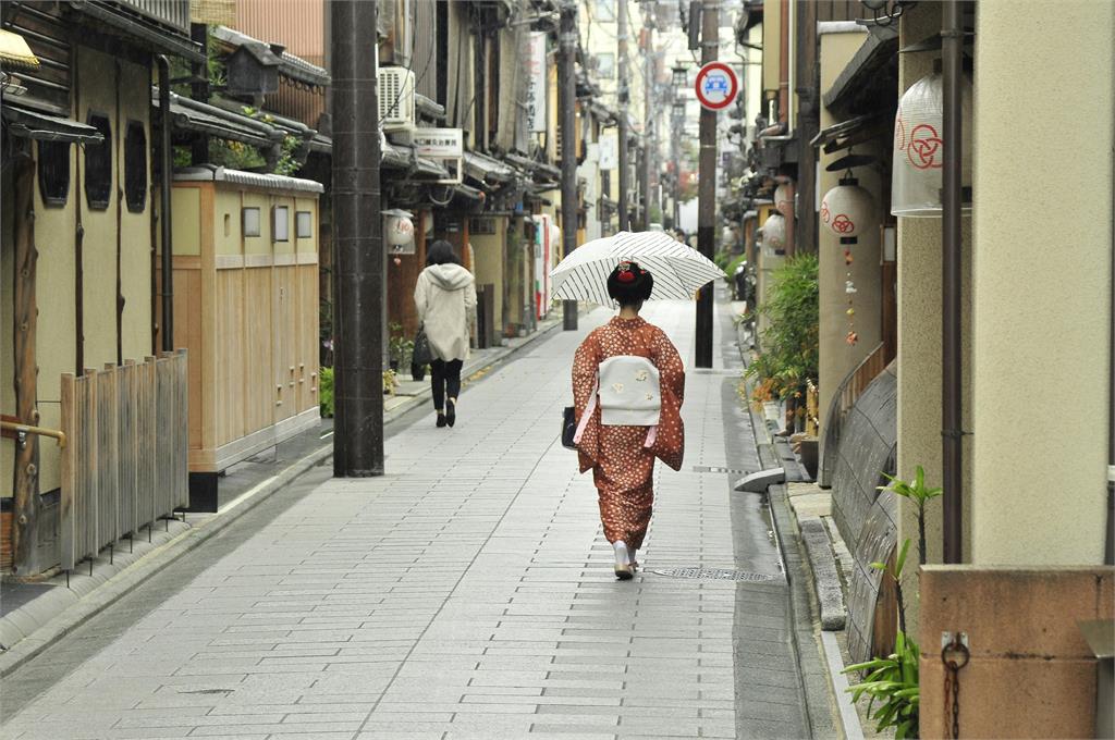 日本舞妓爆性醜聞!未成年女子「遭侵犯懷孕」過來人控:客都是政治人物