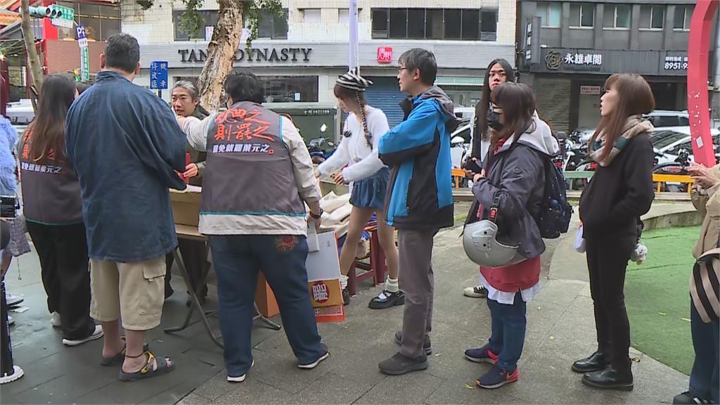快新聞/阿罷之!增加50%人潮罷免葉元之 史書華、四叉貓、女神到場發春聯夢幻聯動