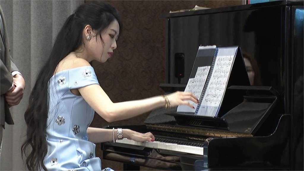 用琴聲傳愛！　創世基金會舉辦耶誕愛心餐會