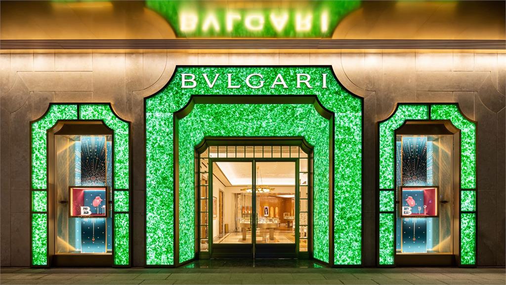 原來「零碳」也能很時尚!荷蘭建築所MVRDV為「3精品」打造絕美門市