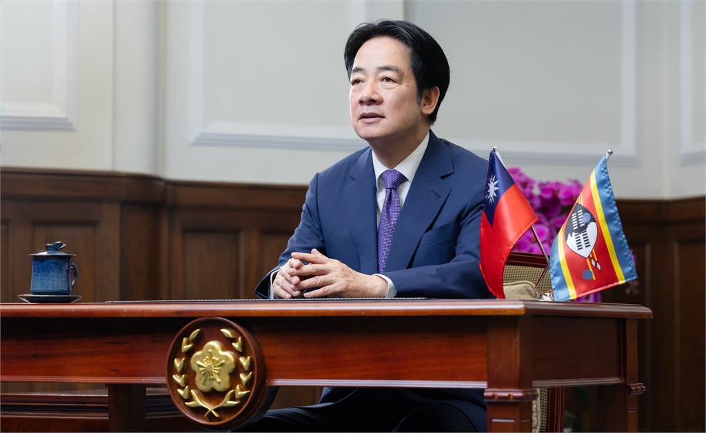 快新聞／全球僑胞怒吼！賴總統出訪友邦遭暫緩　譴責中國「空域武器化」霸凌
