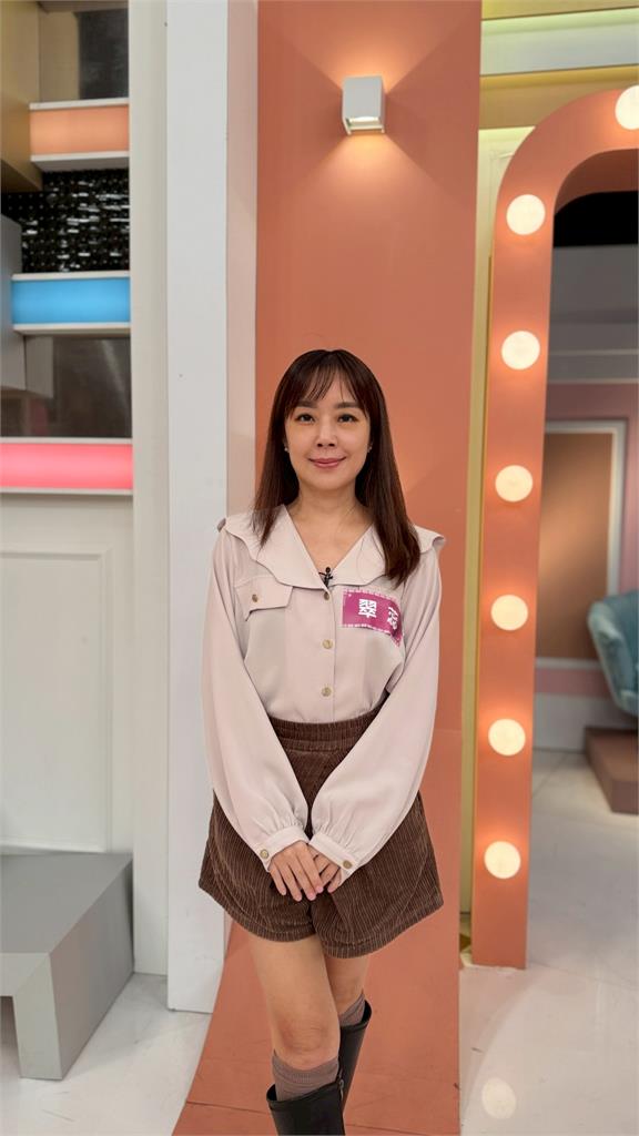 Julie 過年紅包數錯人數壓力大！葉欣眉佩服梁赫群「搭便車神技」