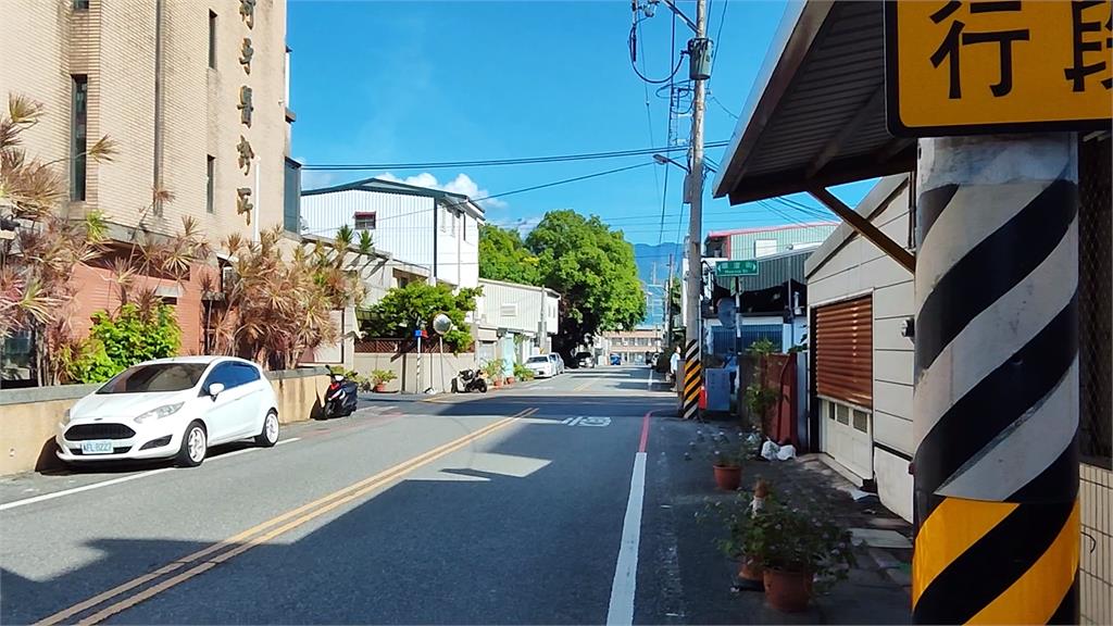 車禍噴飛再撞花圃！　21歲士兵多處骨折命危送醫