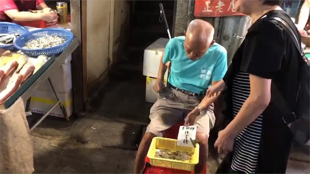 李炳輝接到2場尾牙了！74歲「月收入曝光」親揭近況嘆：申請補助遭拒