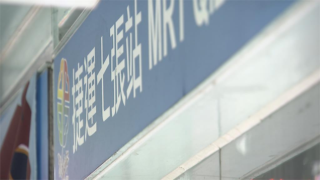 嫌公車聊天吵遭情侶嗆"去包車" 婦人揚言要殺人!