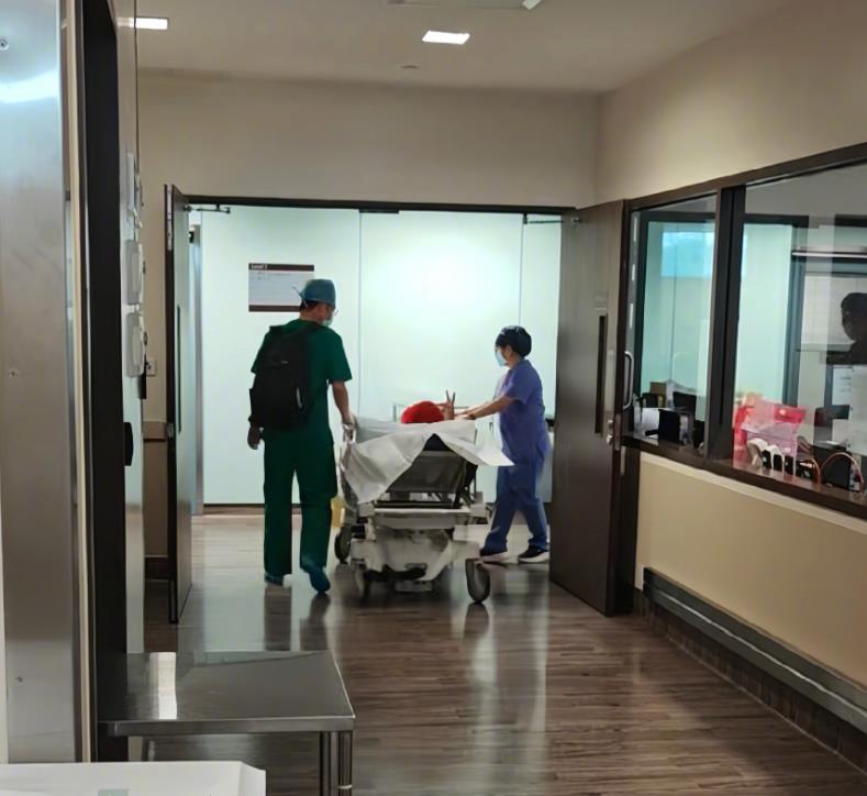 「爆換走僧人心臟」李連杰曬新片了!小粉紅狂找「超反差鐵證」驚:全變了