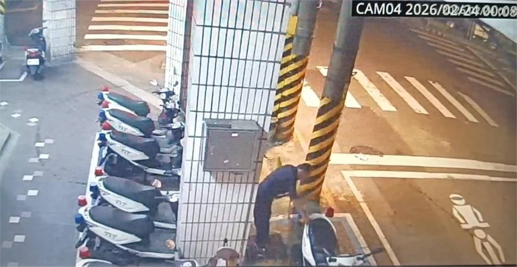 基隆派出所長「吮指驗車、大罵員警」！本人喊冤「獨自幫洗30台車」畫面曝光