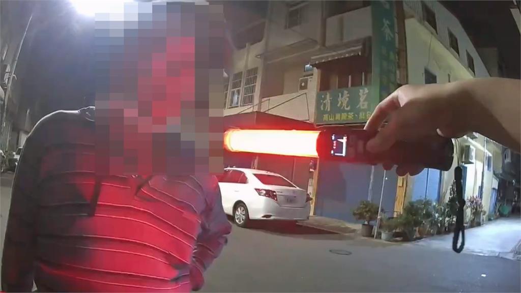 快新聞/扯!同條路上2騎士酒駕 警送2人一起進法院