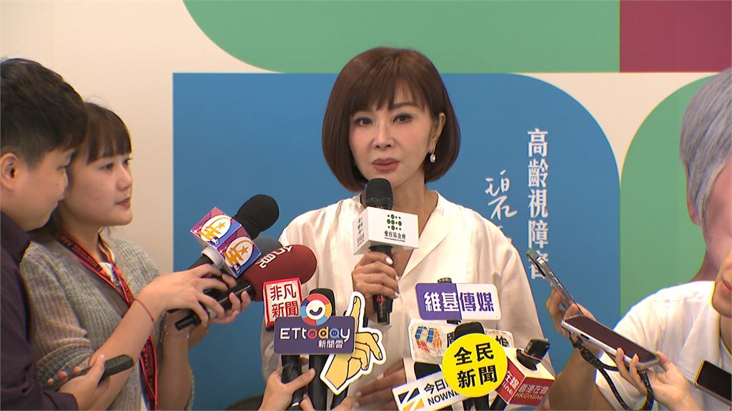 賈永婕立院備詢掀穿衣風波　柯震東、陳美鳳接連力挺