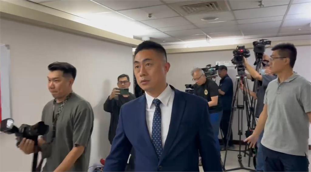 快新聞／政壇大醜聞？藍委涉關說「辦公室遭搜索」　主任現身驚人身分曝