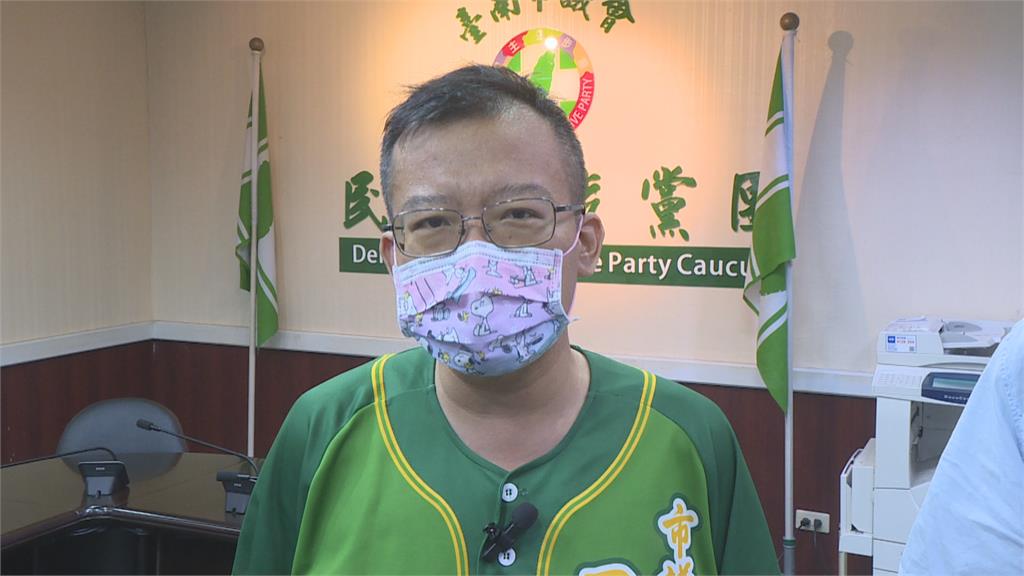 南市長戰火議事廳爆發! 謝龍介痛斥抹黑大爆粗口