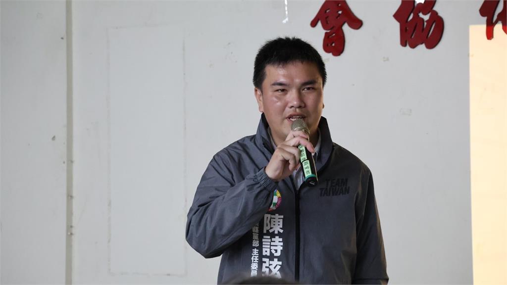 快新聞/國家向前行!大罷免不能停 綠苗縣黨部提供連署書「外送」服務