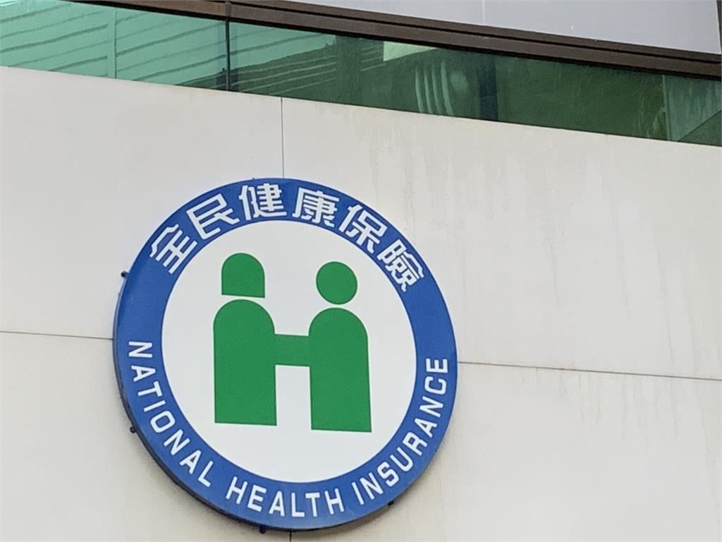 快新聞／藍白三讀長者健保補助！卓榮泰轟「貿然修法」：恐增加青壯年負擔